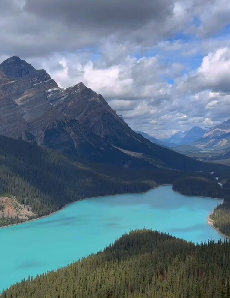 Peyto Lake represents the pinnacle of Canadian beauty.
